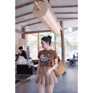 Áo phông cotton cổ tròn cộc tay hình mặt mèo kitty sơn mài gắn nơ form babytee #20351