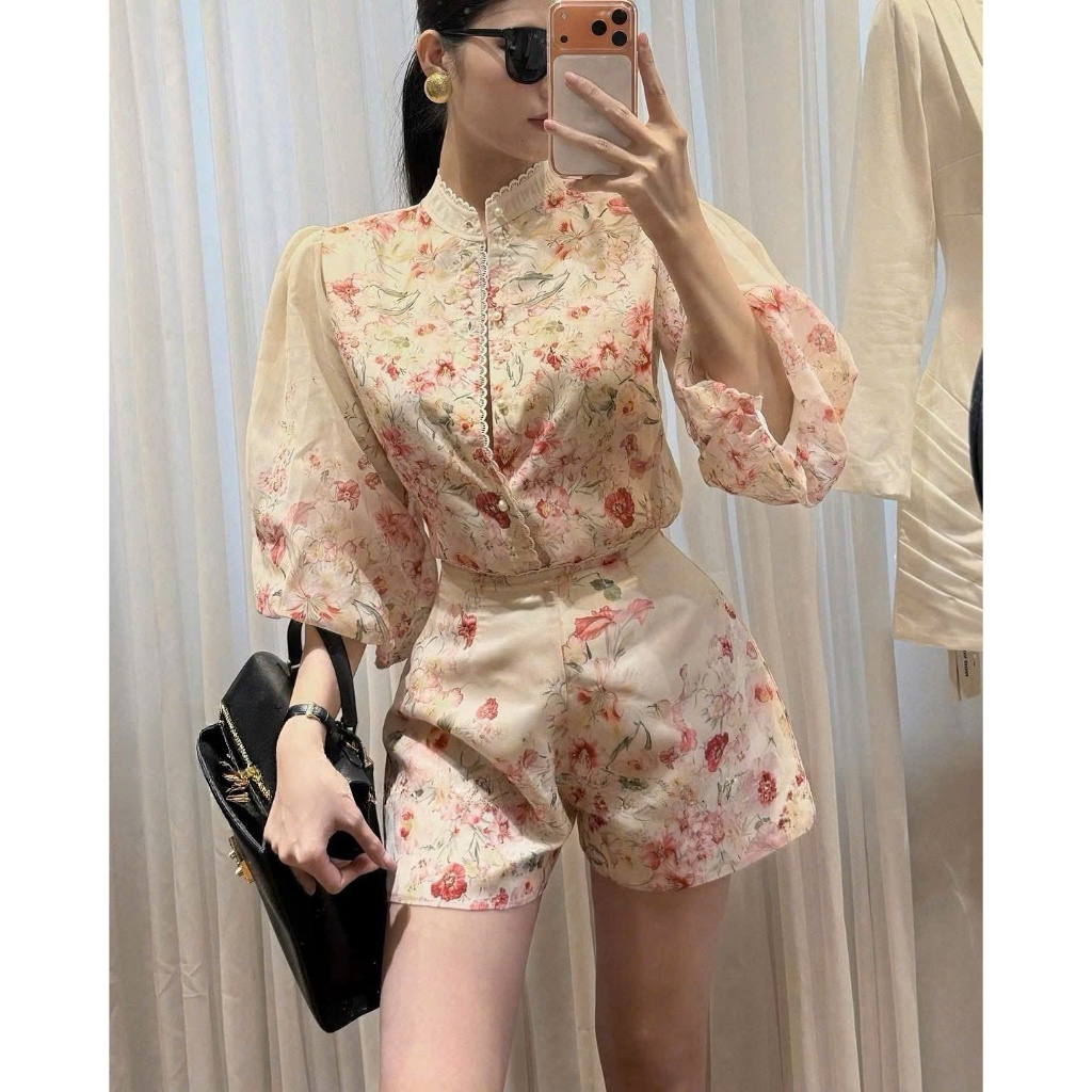 ZIMM STORE-Bộ Áo Kiểu Tay Phồng Họa Tiết Hoa Phối Chân Quần Đùi Bèo Nhún Nữ Tính