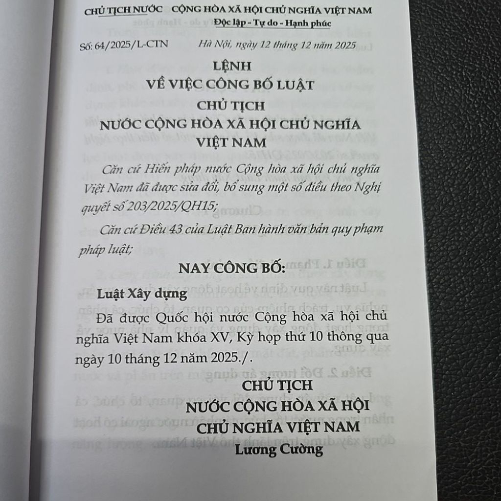 Sách - Luật xây dựng năm 2025 (NXB Lao động)