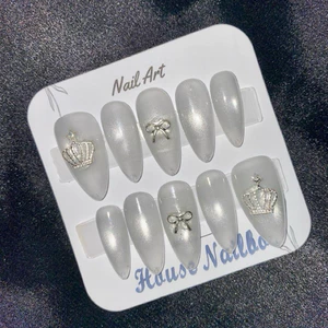 Nailbox Mã [ H02 ] Mắt Mèo Bạc Vương Miệng Tiểu Thư - Thiết Kế Thủ Công