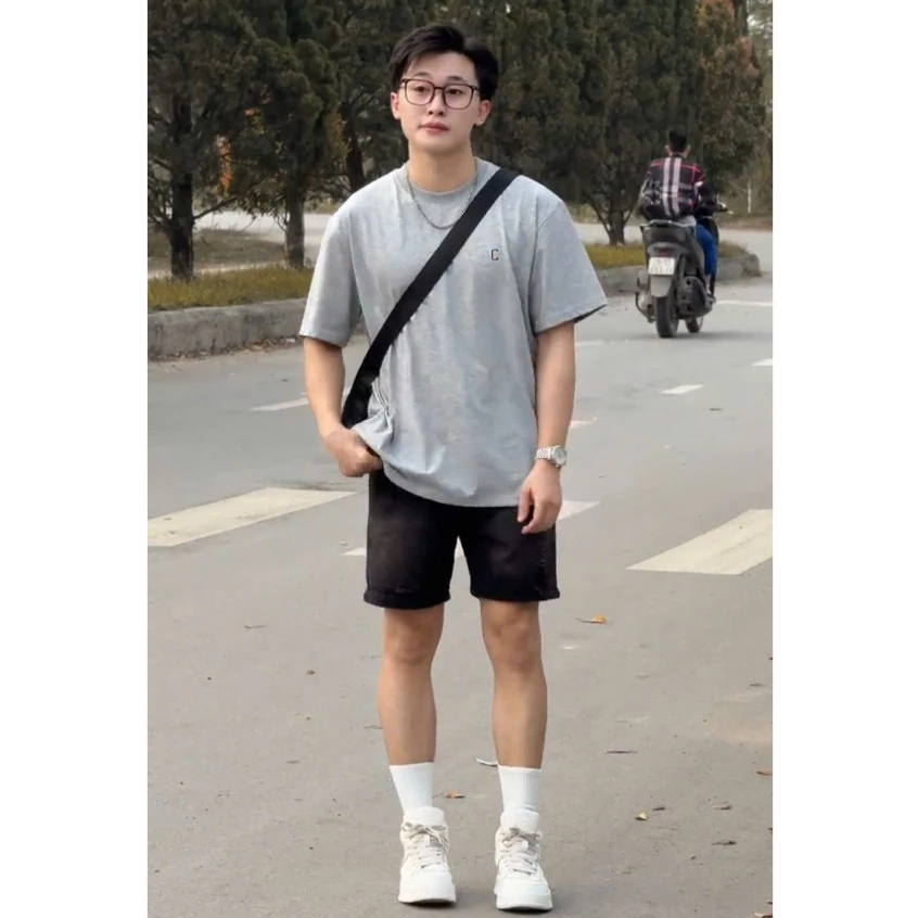 [MỞ BÁN]Quần Short Jean Nam GWEN Nửa Cạp Chun Form Ngắn Trên Gối, Quần Đùi Bò Xước Rách Phong Cách | BigBuy360 - bigbuy360.vn