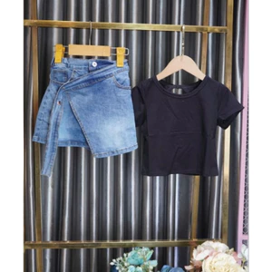 Sét đồ bé gái áo croptop kèm chân váy jean dáng A cho mẹ và bé sét đồ năng động cá tính phong cách Hàn Quốc mẹ bé