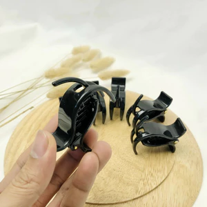 Kẹp Tóc Càng Cua 3 Răng Nhựa Nhám Đen Cứng Dễ Kẹp Chắc Tóc Thiết Kế Hot Trend Đa Dạng Mẫu Quynhnguyen