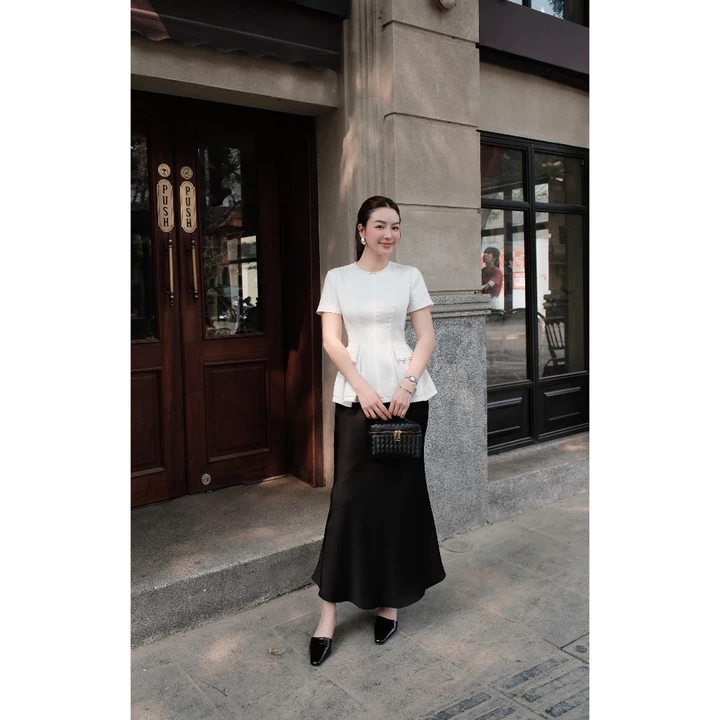 Áo Peplum Linen Trắng Diễu Chỉ Đen MACI MCAAVTR0298 Thời Trang Nữ Thiết Kế Độc Quyền