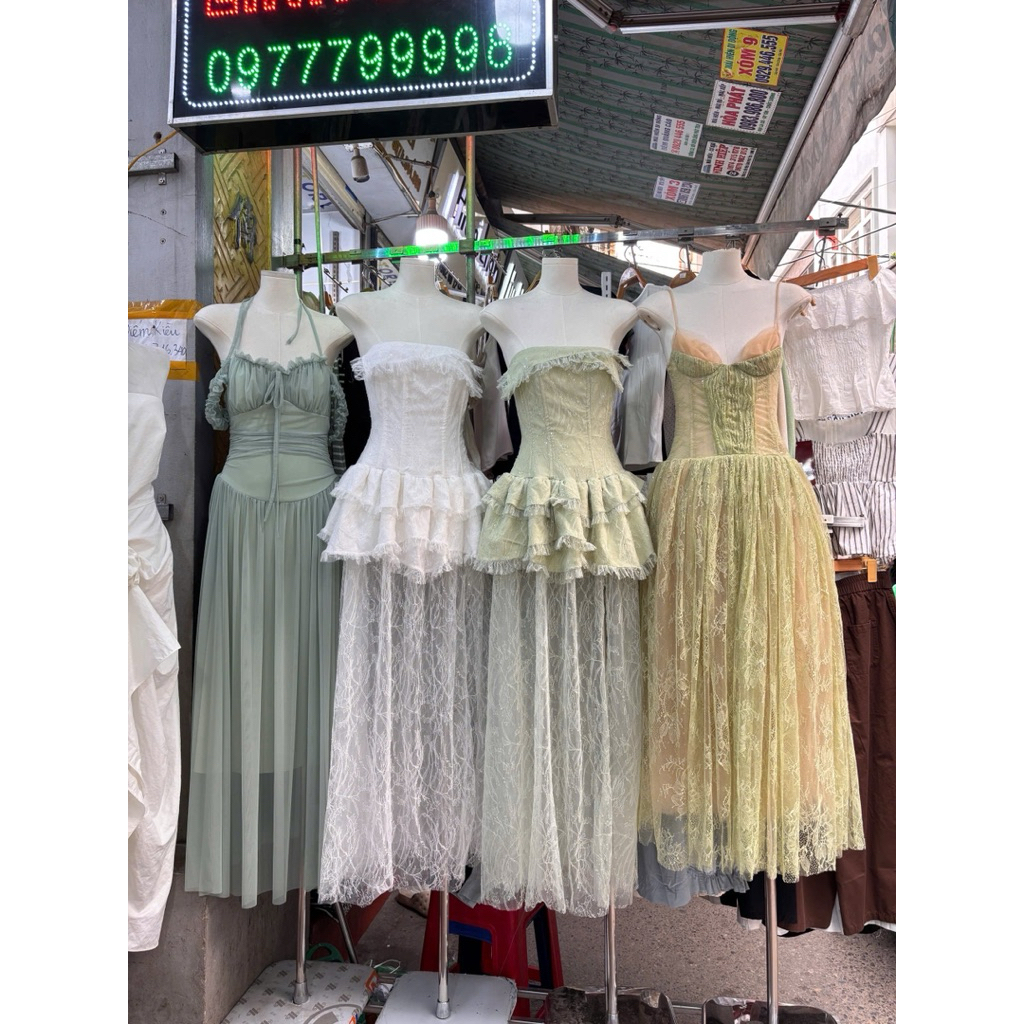 Váy quây ren hai màu xanh - trắng dáng dài đi biển đi chơi siêu xinh SM