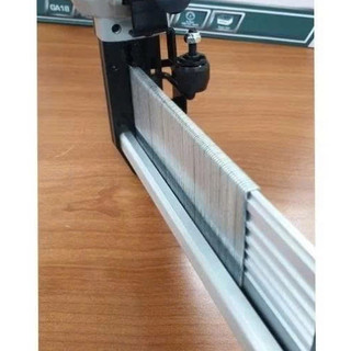 TOTAL Súng bắn đinh combo 2 trong 1 TAT81501