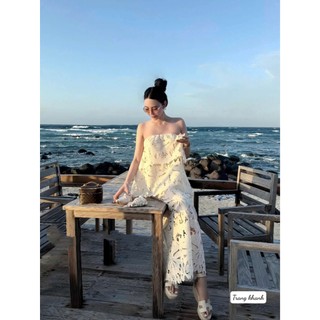 Siêu phẩm mùa hè set ren áo quây mix chân váy đuôi cá form chuẩn 2 màu trắng - kem đẹp nét căng xinh - Baotrang.clothes