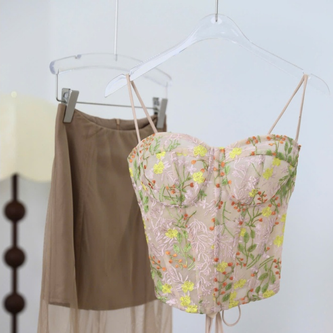 Orli Label | Muse Corset | Áo hoa 2 dây cúp ngực đan dây sau lưng