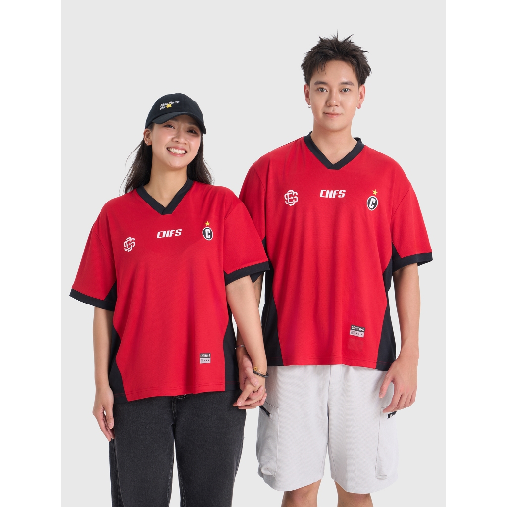 Áo phông unisex người lớn CANIFA S cộc tay cổ V form boxy in họa tiết sao vàng 5TS26S019