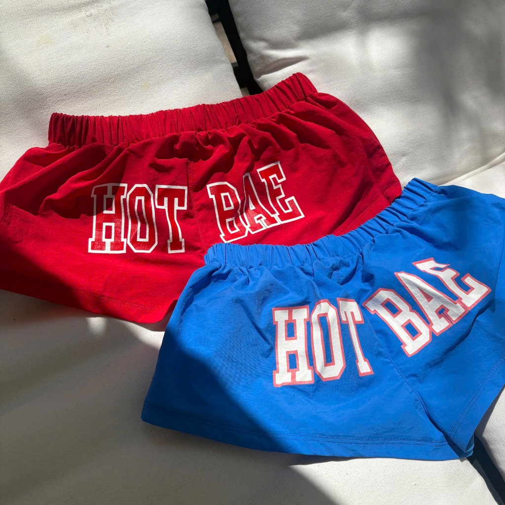 Quần Short TWENTI Chất Liệu Dù Siêu Ngắn Mùa Hè In HOT BAE