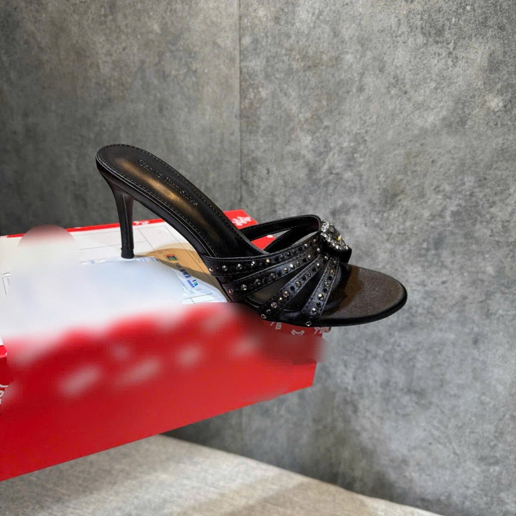 👠🕶️🎒👜…Guốc đính đá