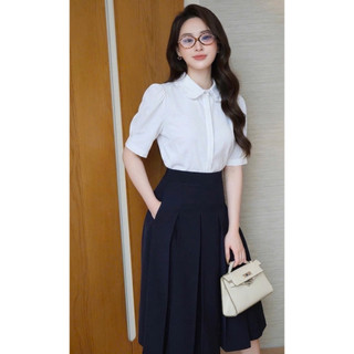 Áo sơ mi cổ sen