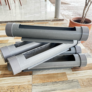 Máng ăn gà ống PVC – Máng ăn gia cầm chống văng, tiết kiệm  cám, bền chắc dễ vệ sinh [Phi90 dài 50cm]