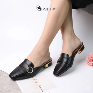 Giày sục nữ mũi vuông đính khuy tròn cao 2 phân, gót đồng - Giày công sở thanh lịch