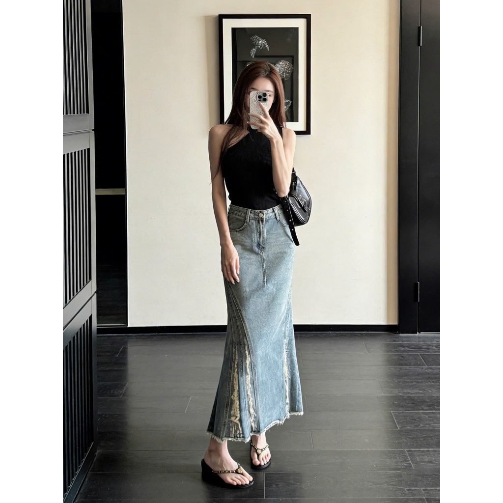 Chân váy đuôi cá dài chữ A SARAMIA váy jean bò dáng xòe cạp cao che bụng màu xanh V14 | BigBuy360 - bigbuy360.vn
