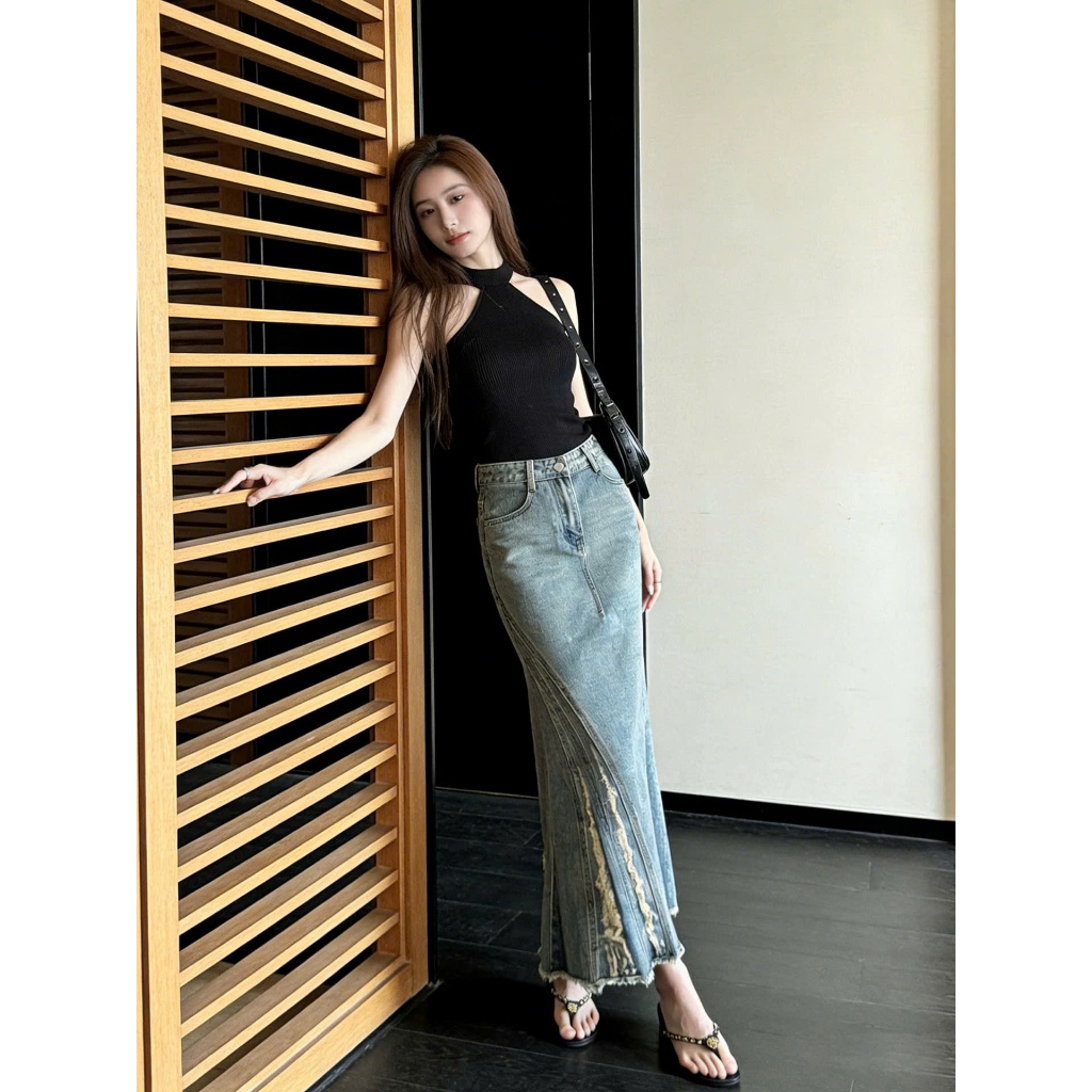 Chân váy đuôi cá dài chữ A SARAMIA váy jean bò dáng xòe cạp cao che bụng màu xanh V14 | BigBuy360 - bigbuy360.vn