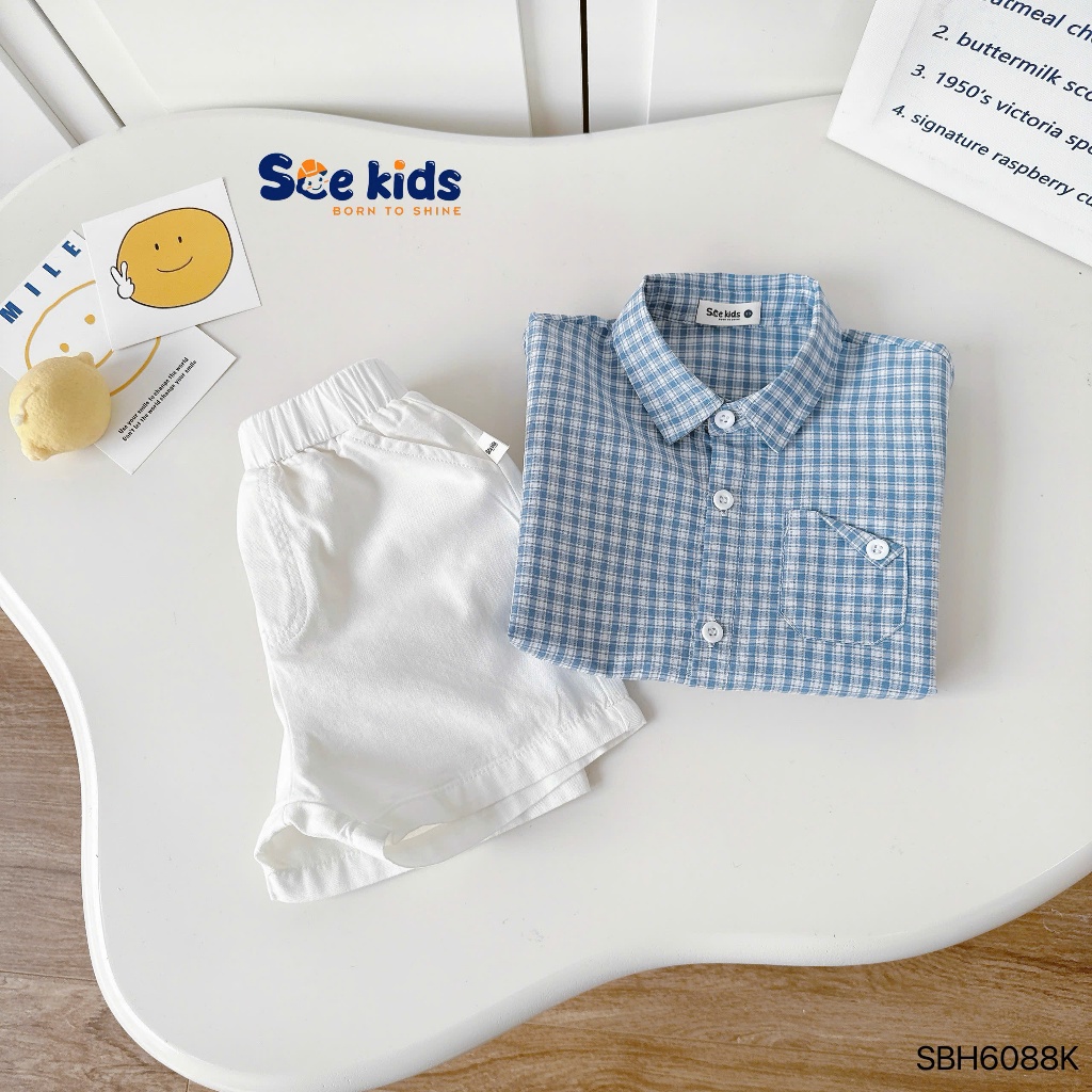 Bộ sơ mi cổ đức kẻ xanh quần trắng bé trai, set sơ mi cộc túi lệch phối quần kaki đẹp