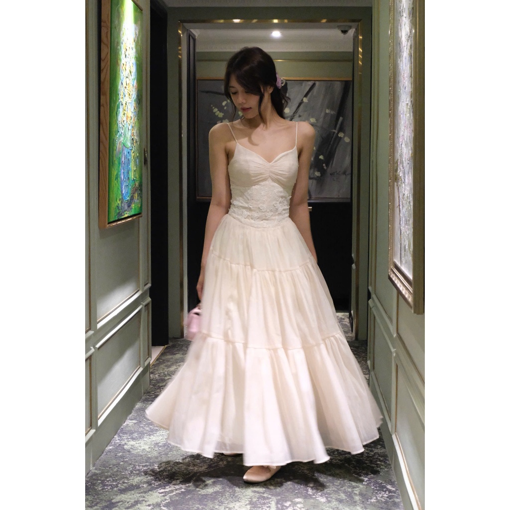 Loria dress dáng dài ren thêu hoa phối tơ