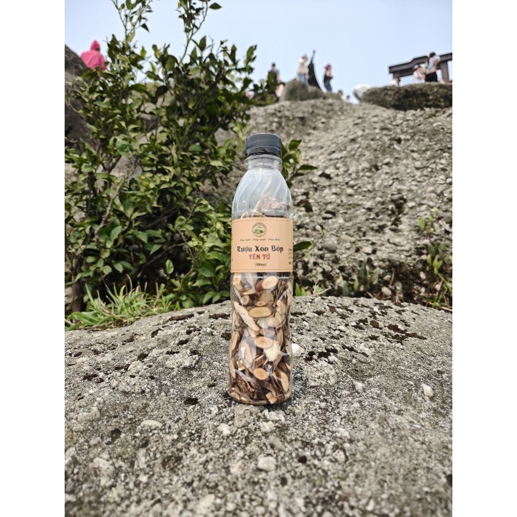 RƯỢU XOA BÓP THẢO DƯỢC YÊN TỬ (DẠNG KHÔ TỰ NGÂM) – 500ML