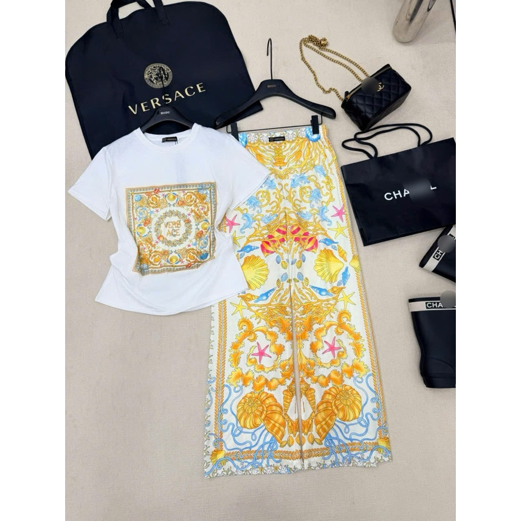 Set áo sơ mi và quần lụa Versace hoạ tiết hè