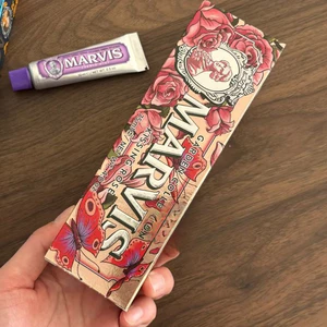 Còn hàng/hàng chính hãng MARVIS Ý thạch men răng marvis toothpaste 75ml hương thơm hơi thở tươi mát