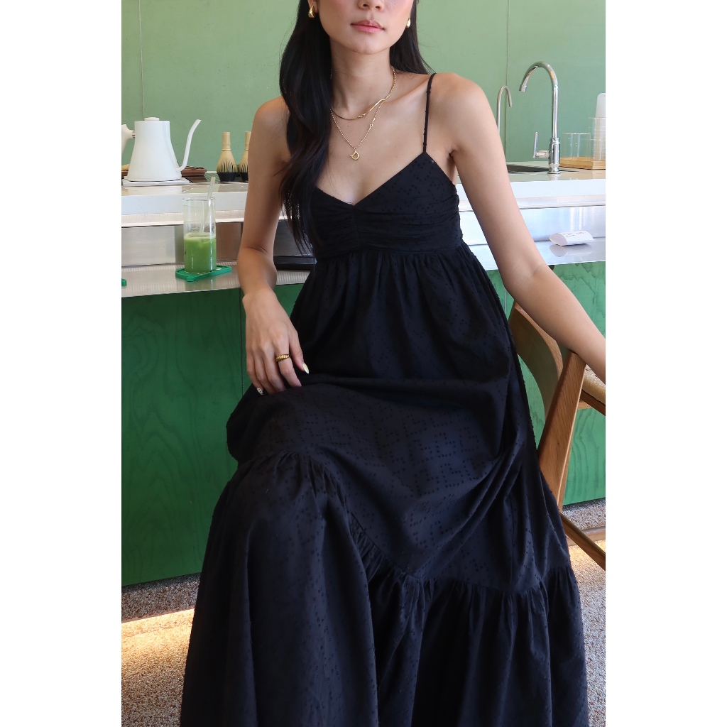 SUNDAY - "MIRA" DRESS - Đầm Maxi Linen Hai Dây, Tùng Xoè.