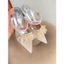 Guốc cao gót mũi nhọn quai bản gắn nơ hoa mai đính đá hậu dây đá chất da kim tuyến gót cao 5-7cm mã B13