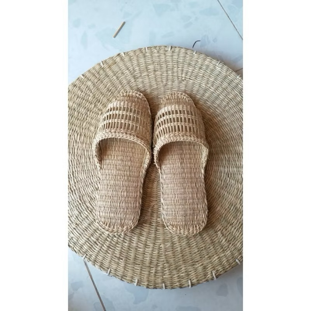 Dép cói mang trong nhà, dép mang văn phòng , dép đi trong khách sạn,  homestay , studio, decor trang trí