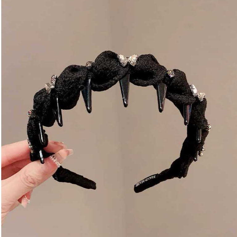 Băng Đô Cài Tóc Nữ Đính Đá, Băng Đô Cài Tóc Voan Đen Đính Đá Cá Tính – Phong Cách Dark Chic, Sang Trọng & Nổi Bật