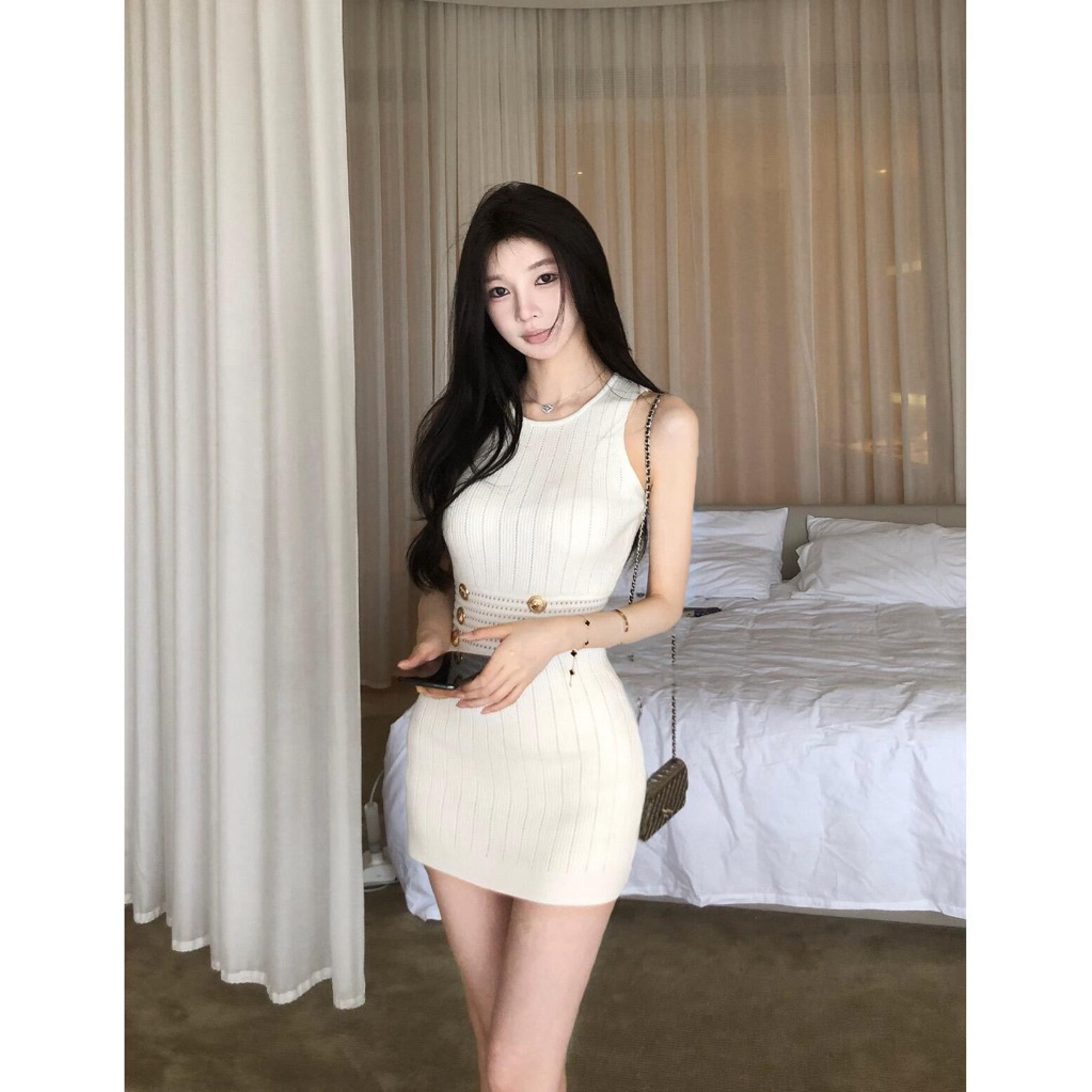 [GENTLE GLOW BY MOKDAO ] QCCC Váy liền nữ mẫu mới phong cách Pháp ôm dáng tôn eo thon gọn chất dệt kim cao cấp kiểu