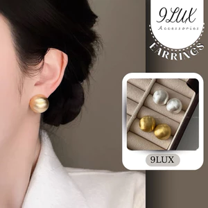 9LUX Khuyên tai xước mờ tròn sang chảnh ER54