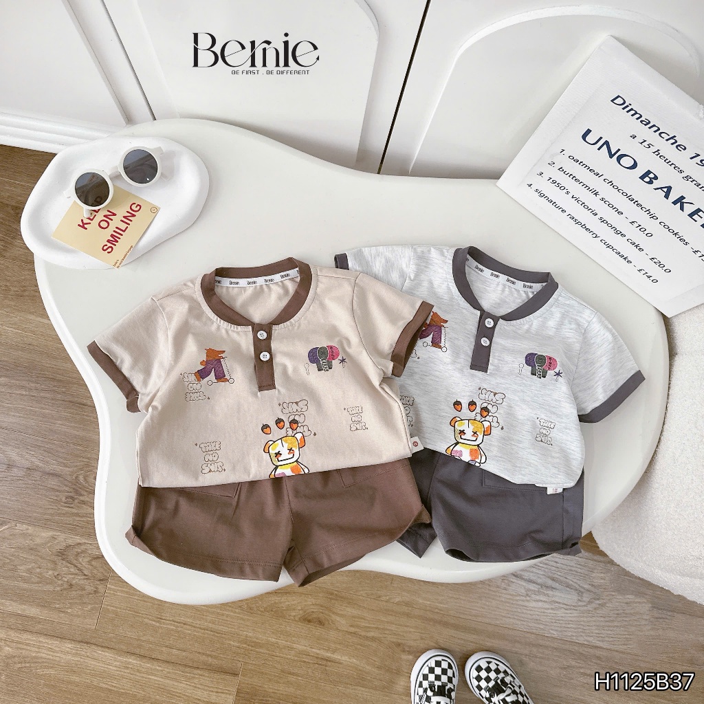 (Hãng Bernie)Bộ quần áo cổ tàu cộc tay họa tiết hoạt hình TAKE NO SHIS ,.chất  cotton co giãn, mềm mại cho bé đi học