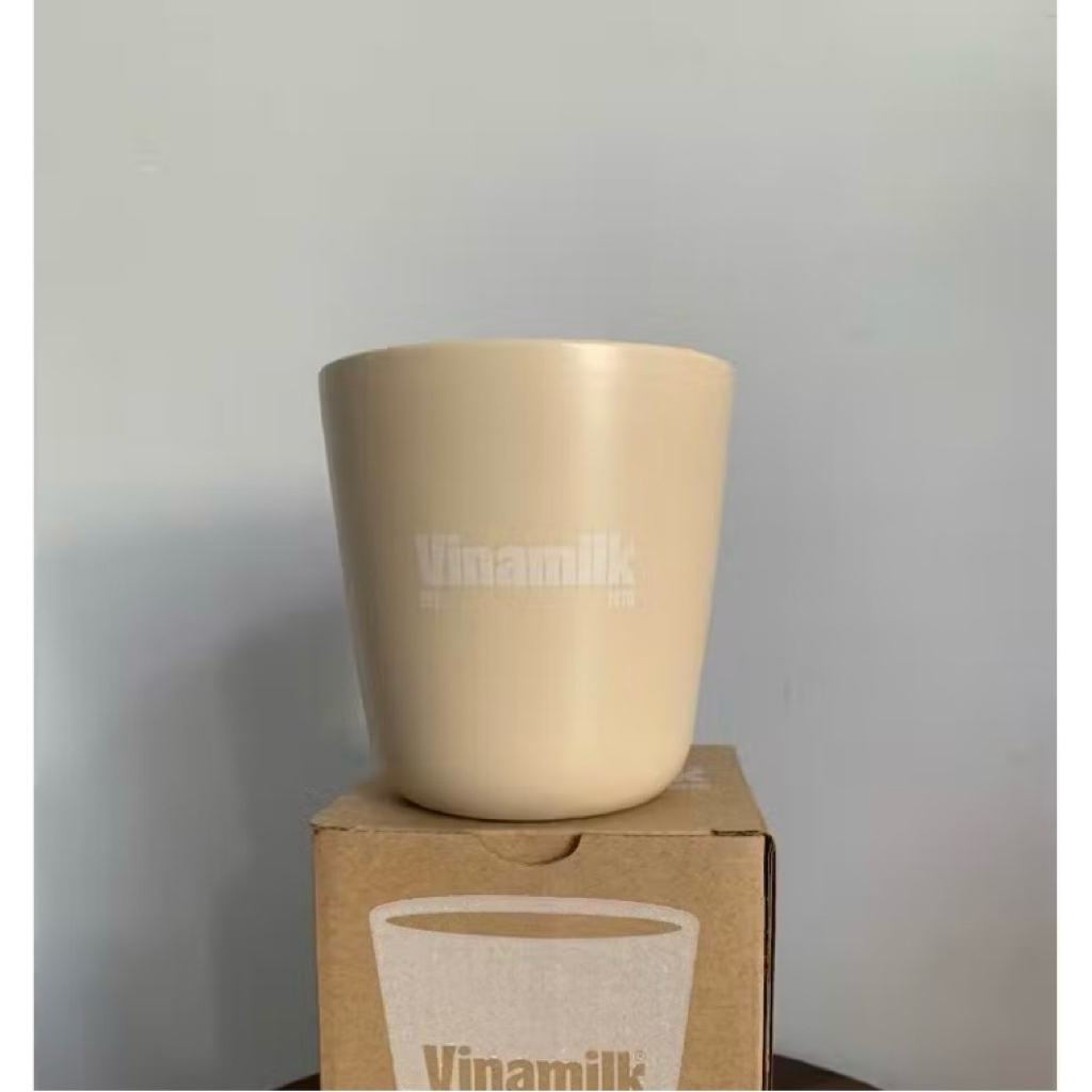 Ly Sứ nhỏ Vinamilk màu Kem Nâu ( Quà tặng Vinamilk )