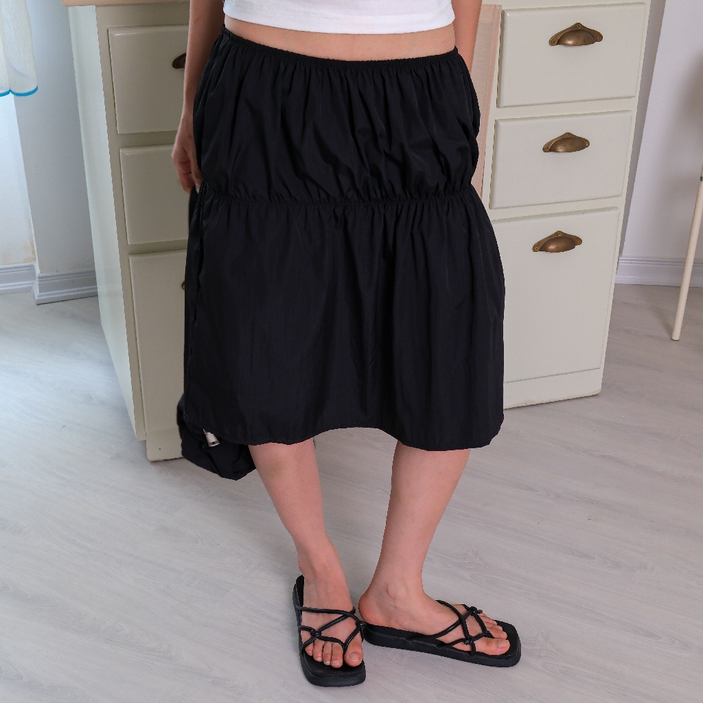 Chân Váy Ngắn Nhún Ngang Thân, Chất Gió Nhăn Cạp Chun - Crunchy Pleated Skirt - Sonna hi