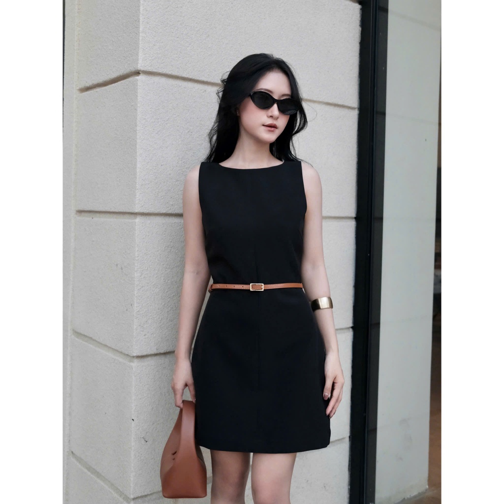 Étile - Váy basic thanh lịch tôn dáng kèm nịt bản mảnh