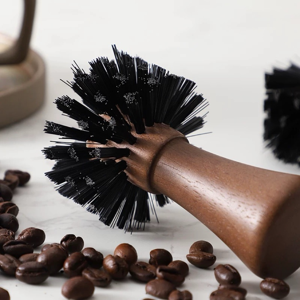 [HOẢ TỐC] Chổi vệ sinh cán gỗ làm sạch Portafilter - tay cầm cà phê