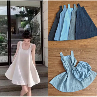 ĐẪm lien sọc tùng xòe cổ vuông sát nách .dáng xòe phồng có lót và túi bigsiez