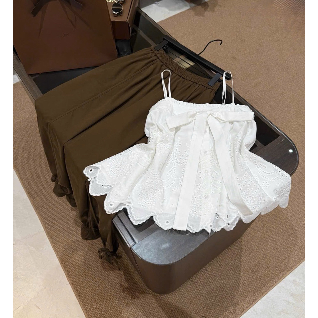 “Beca Set” Set bộ đồ nữ vintage sang chảnh, Set áo 2S chất ren thô đục lỗ kèm quần suông gấu nơ mặc đi chơi, đi cafe