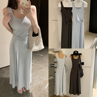 𝐏𝐡𝐢𝐞𝐧 𝐖𝐆𝐖𝐄 | (Sẵn) w9284 Váy 3 Lỗ Dáng Dài Chất Thun Co Dãn Soắn Eo Cổ Tròn