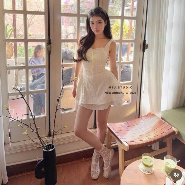 MIU.STUDIO • Đầm hoa nhí 2S phối ren đính nơ sang chảnh, Váy thiết kế dáng ngắn phong cách vintage tiểu thư nhẹ nhàng