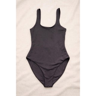 Bộ đồ bơi, bikini 1 mảnh nữ màu đen basic – dáng ôm tôn dáng, thiết kế tối giản sang trọng hàng VNXK
