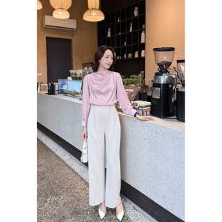 Áo lụa đính ngọc vai