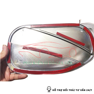 Ốp nắp bình xăng xe Ford Everest 2006, 2007, 2008, 2009, 2010, 2011, 2012, 2013, 2014 2015 nhựa ABS mạ crom cao cấp