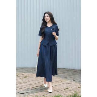 Áo Kiểu Nữ LAMER FASHION Cổ Tròn Đính Hoa Rời Phối Chân Váy Công Sở Xòe Xếp Ly Eo Thanh Lịch GMMH L65D26H012 L62L26Q005