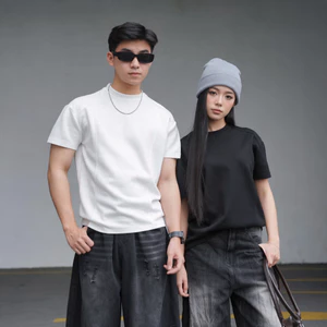 Áo Thun Unisex Nam Nữ Mùa Hè Áo Thun Tay Ngắn Cổ Tròn Chất Đẹp CleanFit Halley G15