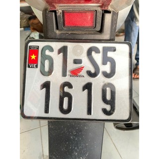 Sticker Dán Biển Số Xe Máy – In UV Chống Nắng, Không Phai Màu – Nhiều Mẫu Quốc Kỳ, Logo Xe
