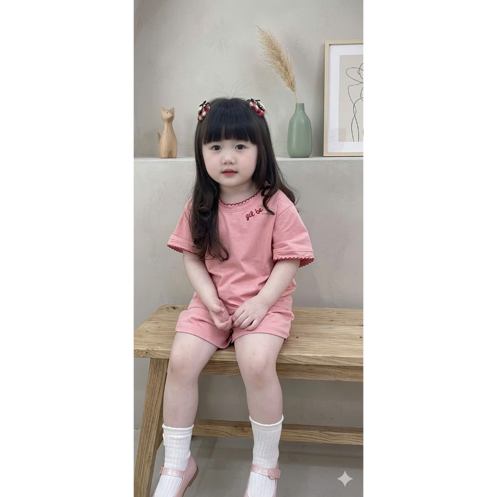 Sét Bộ Cộc Tay 3 Mầu In Trái Tym Thêu Viền Dành Cho Bé Gái 9-35kg