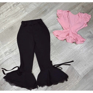 Set 2 món áo cổ v tay bèo sẵn mút + quần ống loe hottrend phối ren