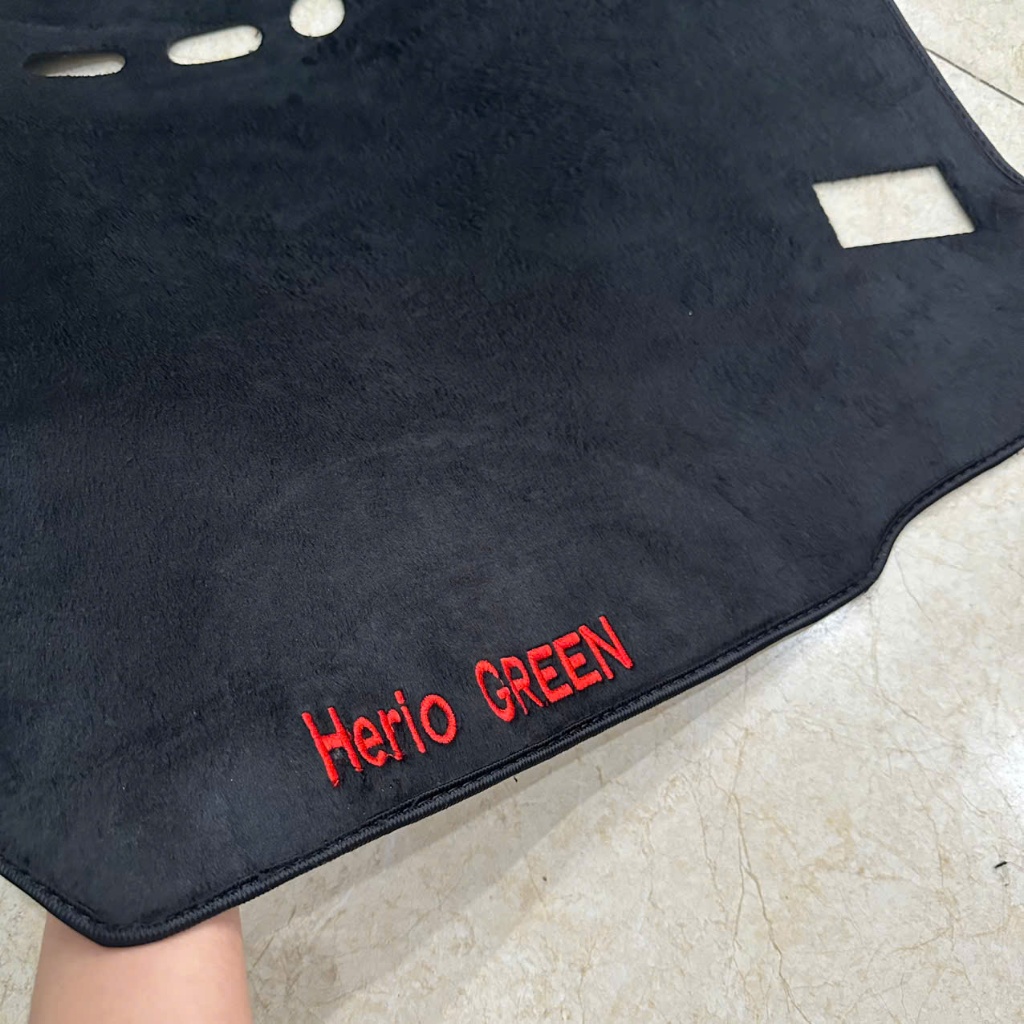 Thảm taplo lông cừu VINFAST VF3, VF5, VFe34, VF6, VF8, Herio green, Limo Green...,dày dặn, có đế chống trượt