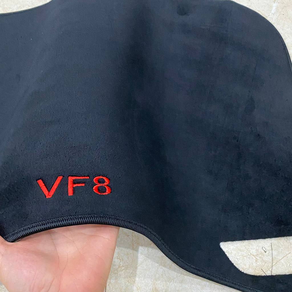 Thảm taplo lông cừu VINFAST VF3, VF5, VFe34, VF6, VF8, Herio green, Limo Green...,dày dặn, có đế chống trượt